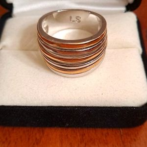 Lia Sophia wide 2 tone band size 9